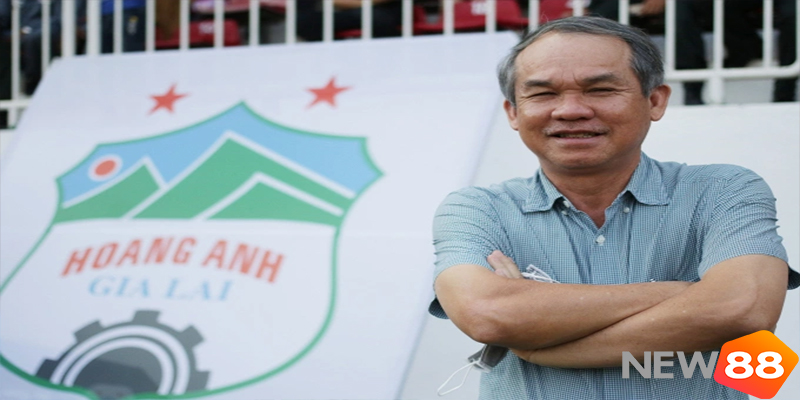 Bầu Đức Vẫn Âm Thầm Đóng Góp Cho Bóng Đá Việt Nam 4 Bầu Đức Vẫn Âm Thầm Đóng Góp Cho Bóng Đá Việt Nam